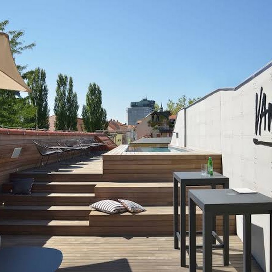 Vander Urbani Resort