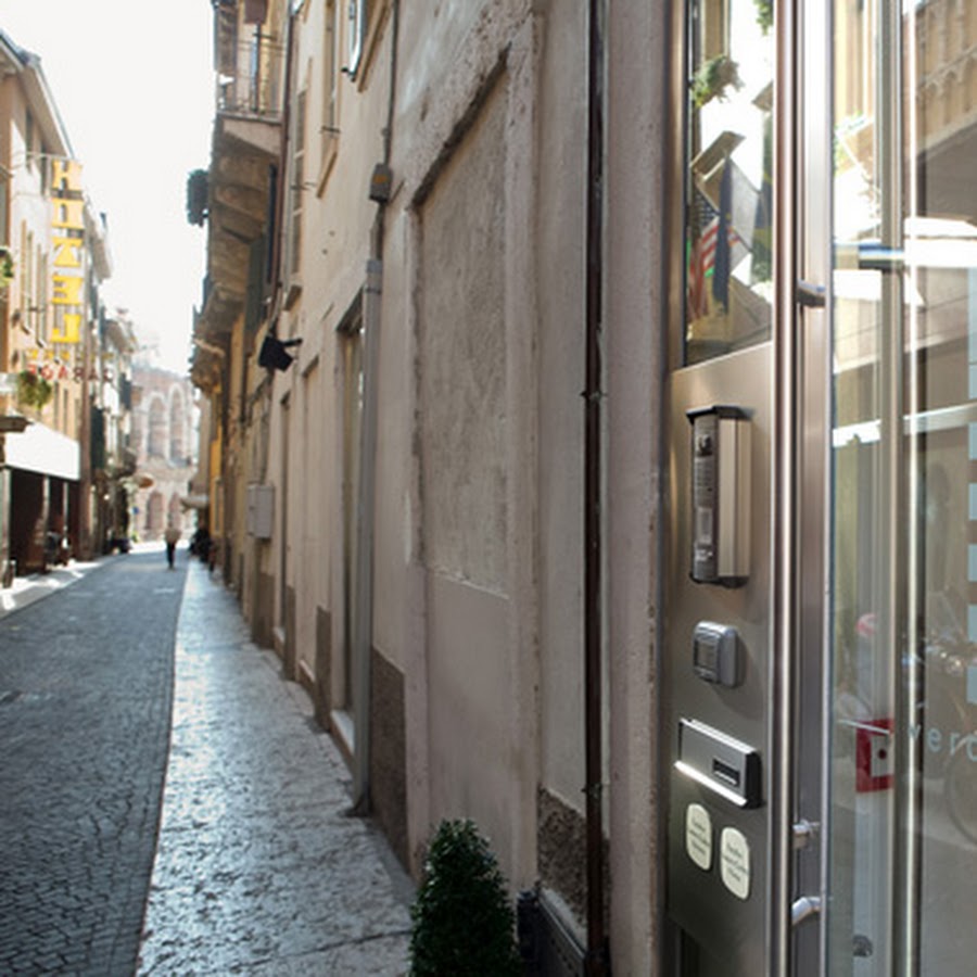 Escalus Luxury Suites