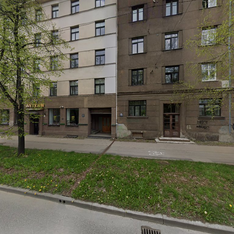 Knights Court Hostel