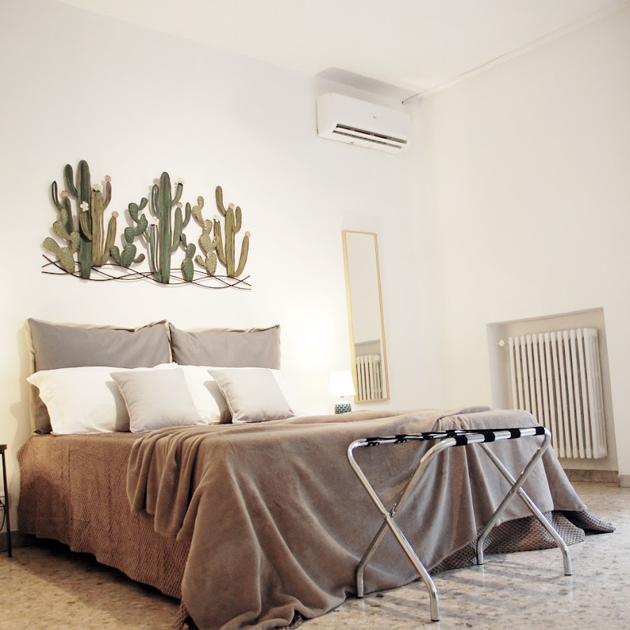 BARI ROOMS Central Station - Best Price Guarantee