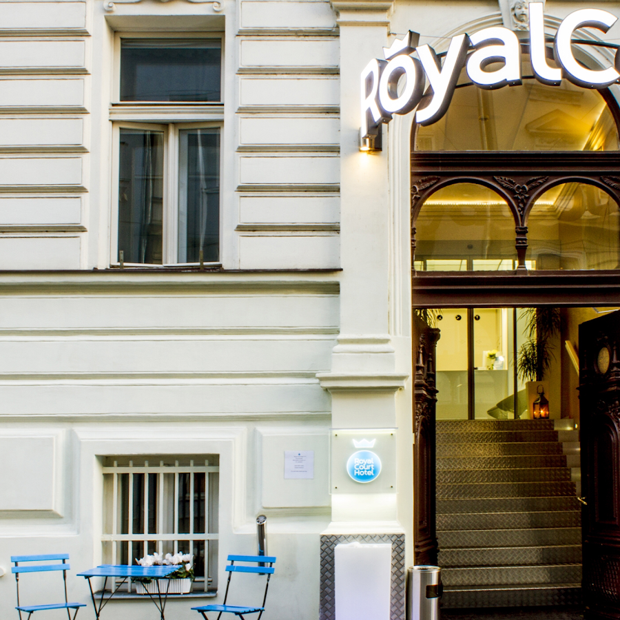 Royal Court Hotel