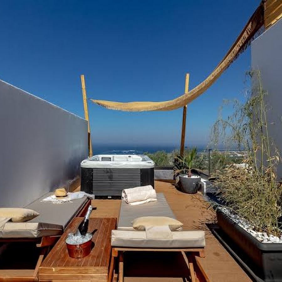 DIVINO Suites