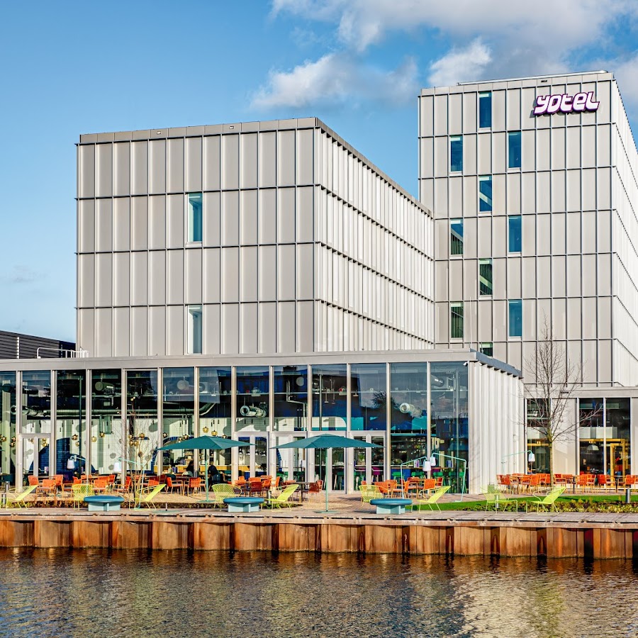 YOTEL Amsterdam