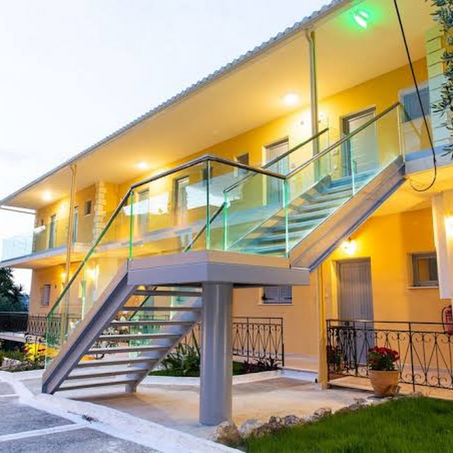 Passas Mare Apartments & Studios