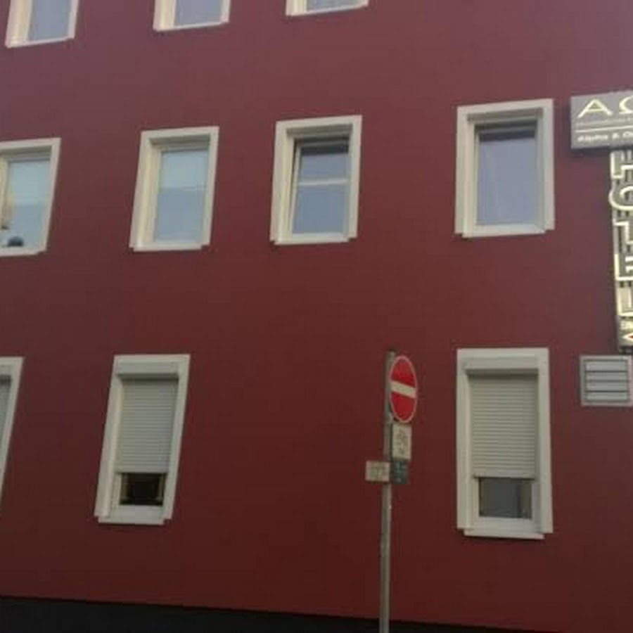 Alpha & Omega Hotels GmbH