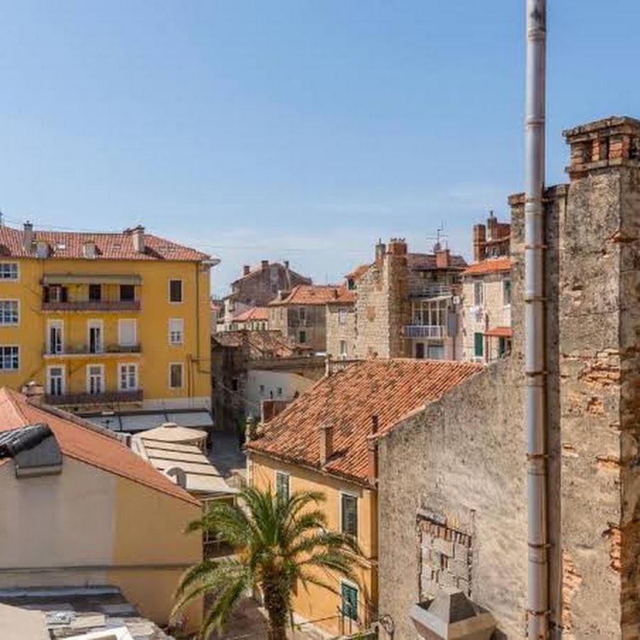 Theatre of Dreams Rooms