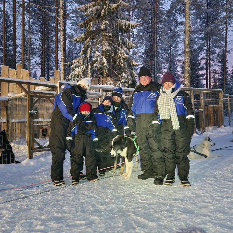 Husky farm Parpalandia Cottages & Tours