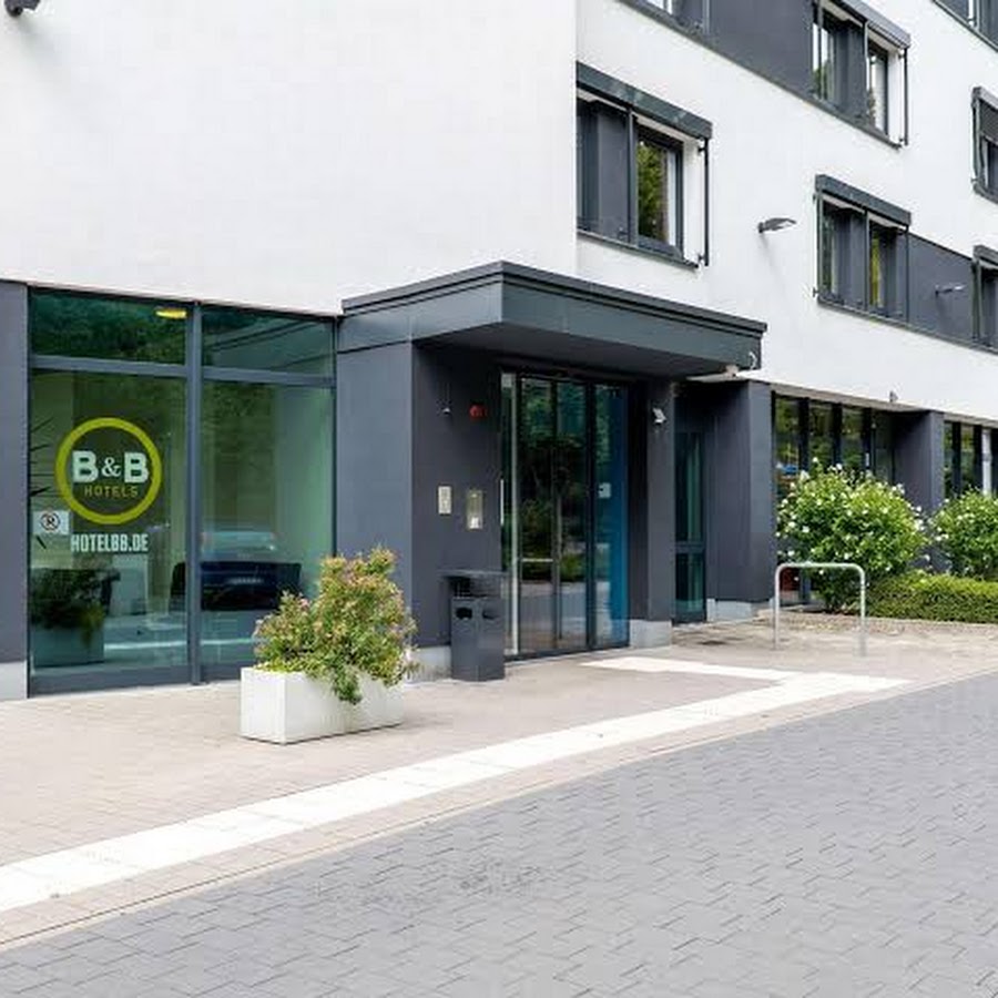 B&B HOTEL Stuttgart-Airport/Messe