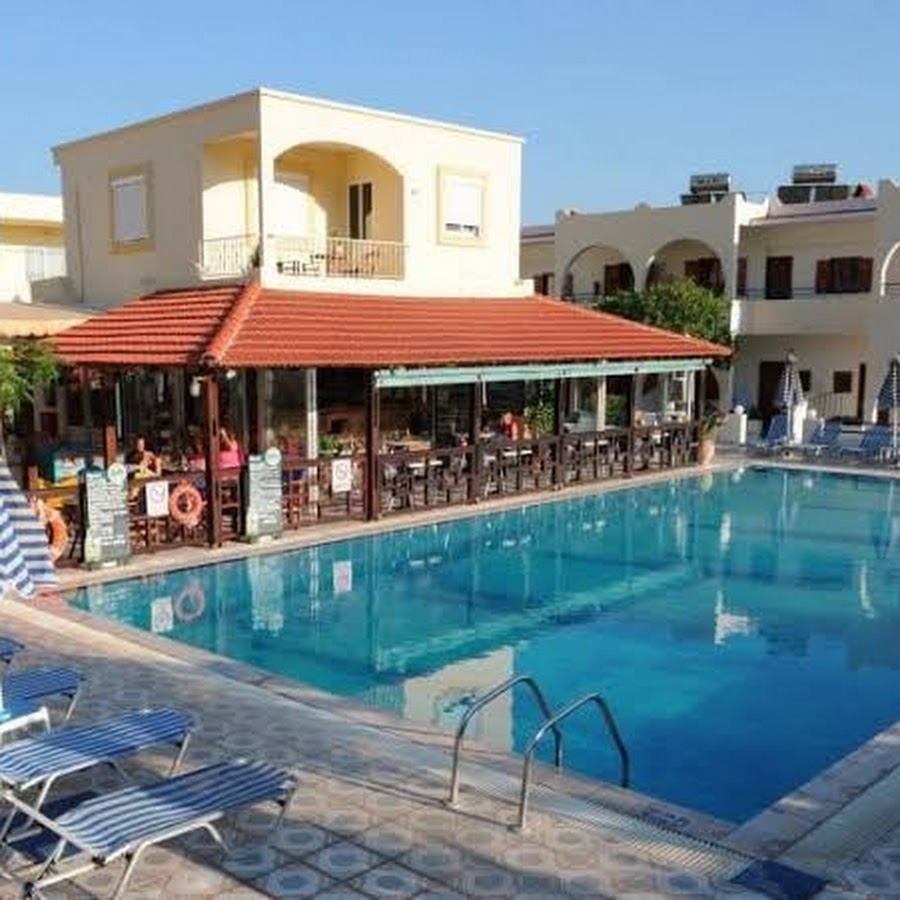 Chrysanthi Hotel