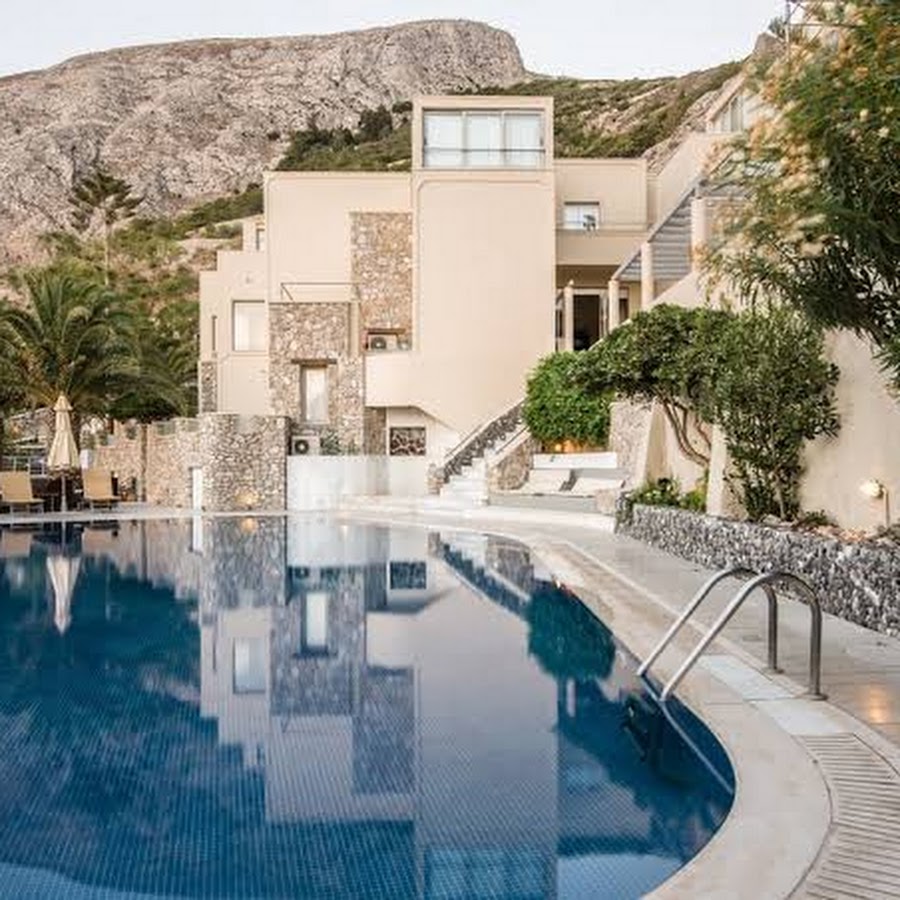 Antinea Suites & Spa Hotel