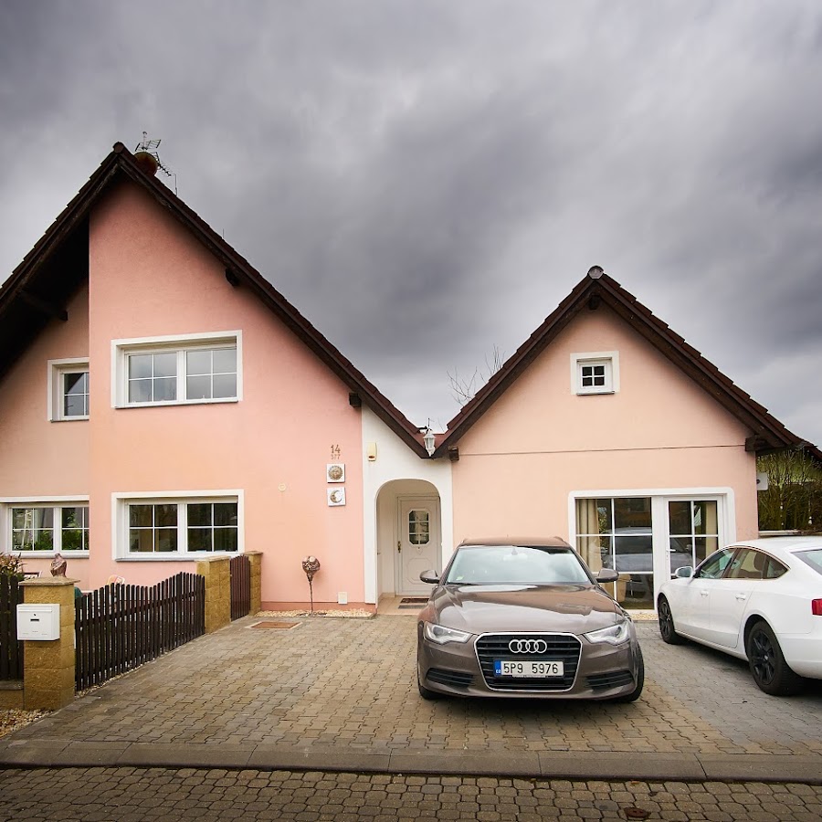 Bluestars Apartments