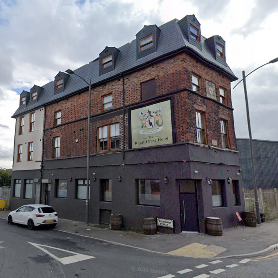 The Royal Crest Hotel & Bar