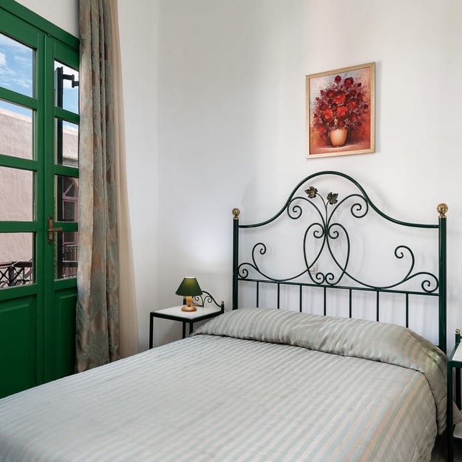 Anastasia Apartments