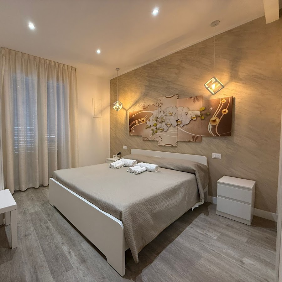 ABT L'AURA CIN IT082053C2QNDZ4C9K