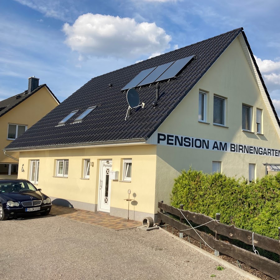 Pension „Am Birnengarten“ - Anna Christin Weber