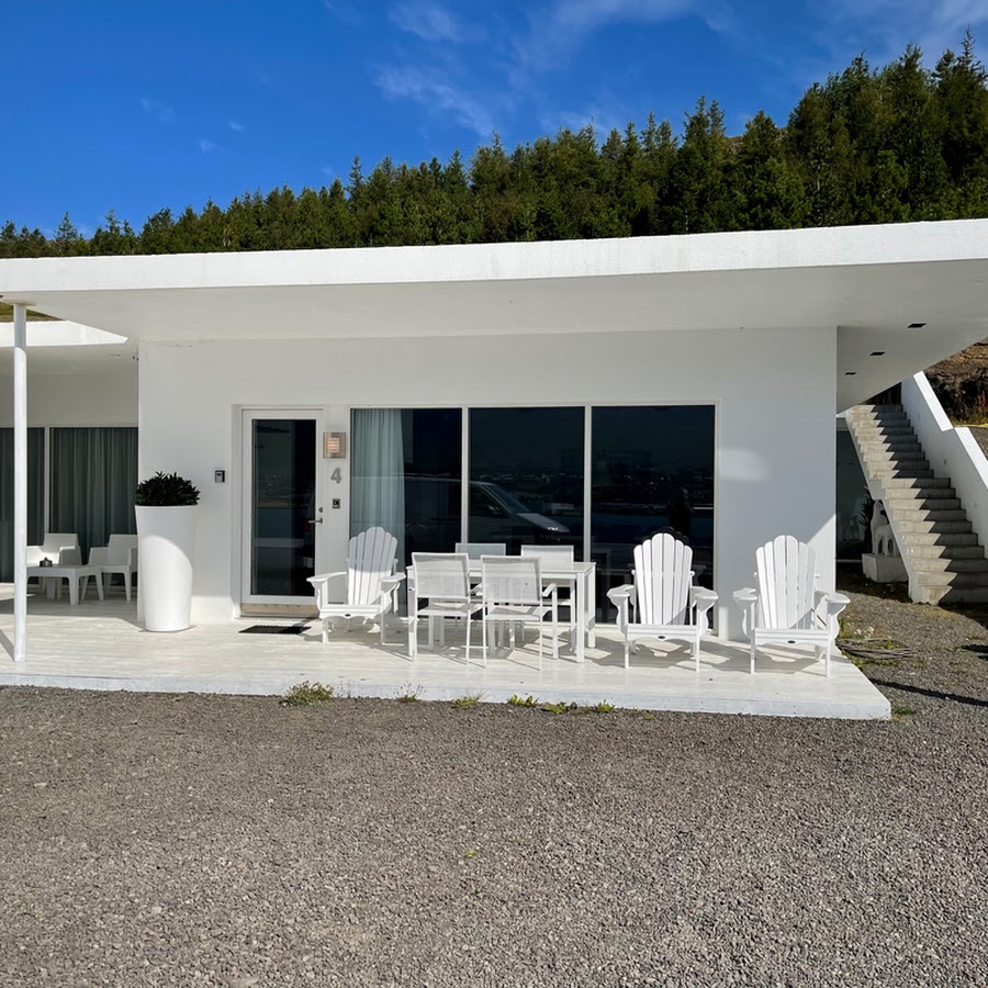 Halllandsnes Apartments