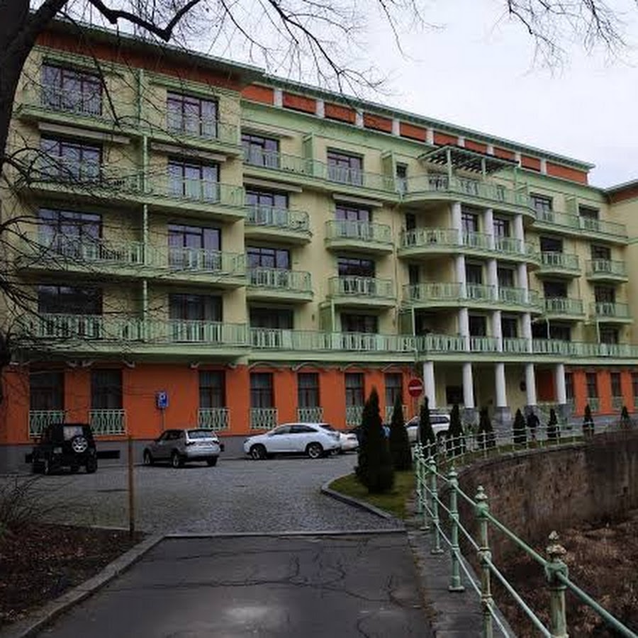 Sunset Spa Apartments