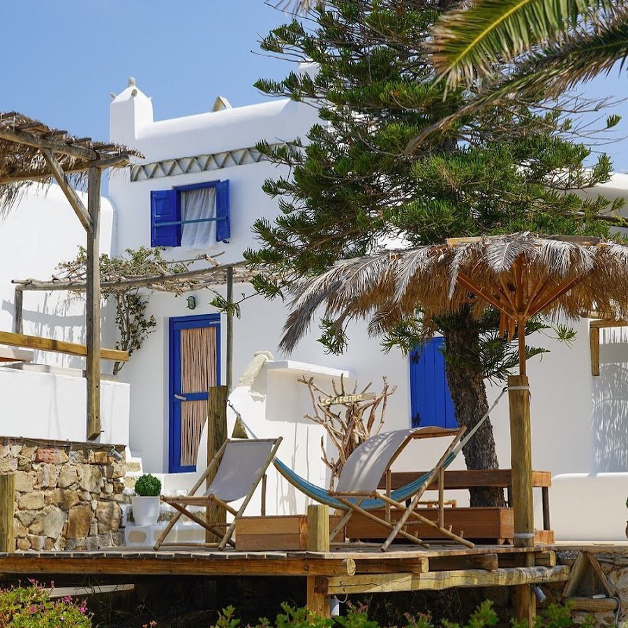 Baba Houlakia & Café