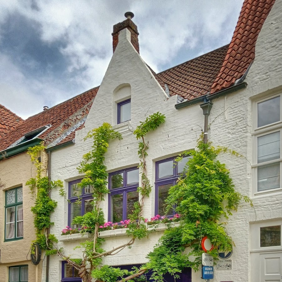 Number 11 Exclusive Guesthouse