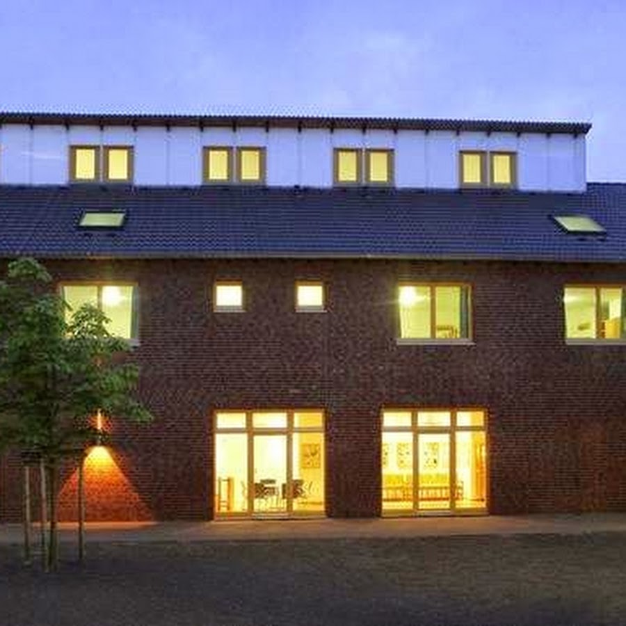 DJH Jugendherberge Neuss-Uedesheim
