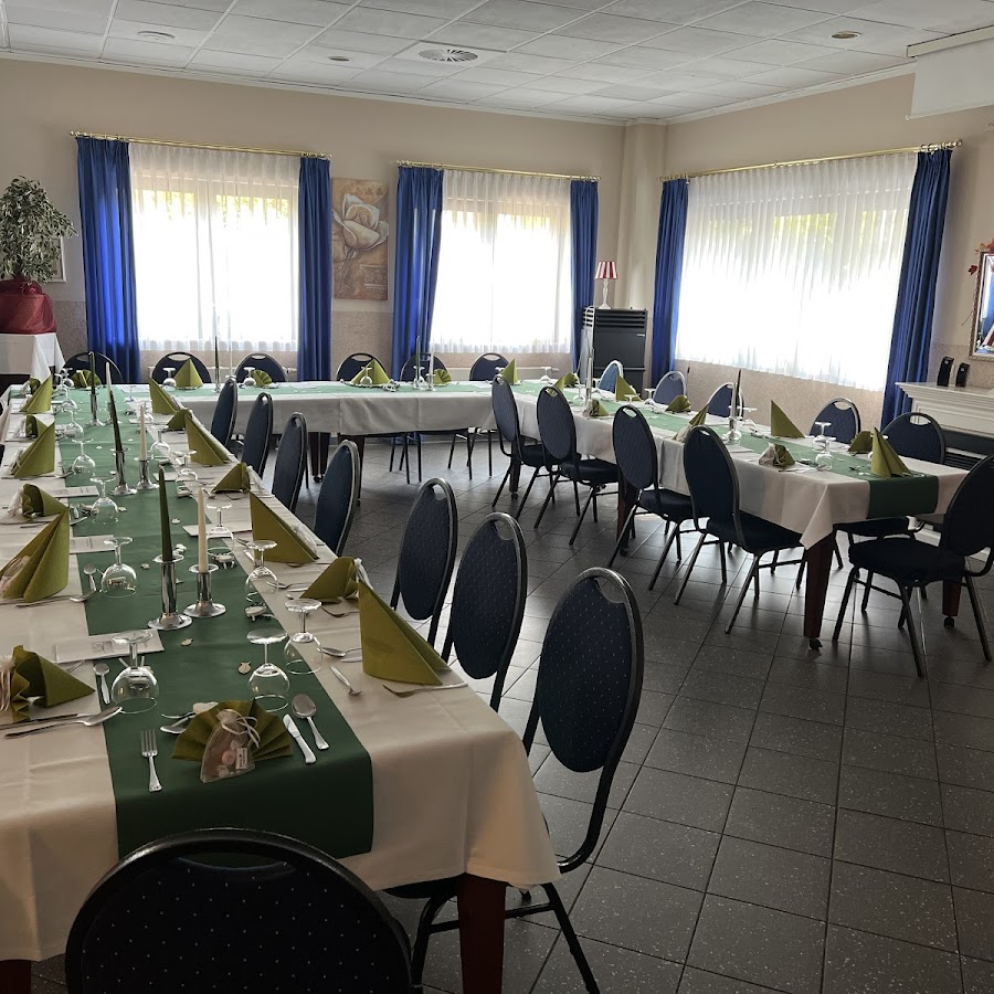 Zum kleinen Reichstag