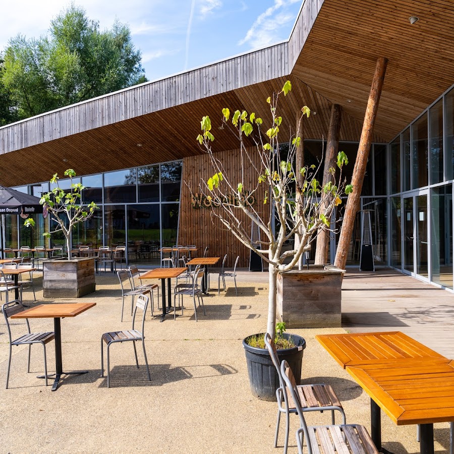 Belvilla luxe landhuisretraite aan het meer - Belvilla by Oyo