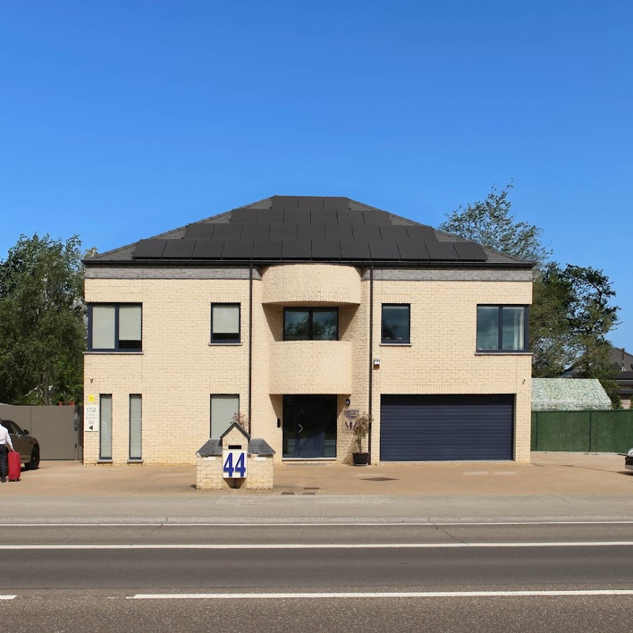 Yoerik's Business B&B