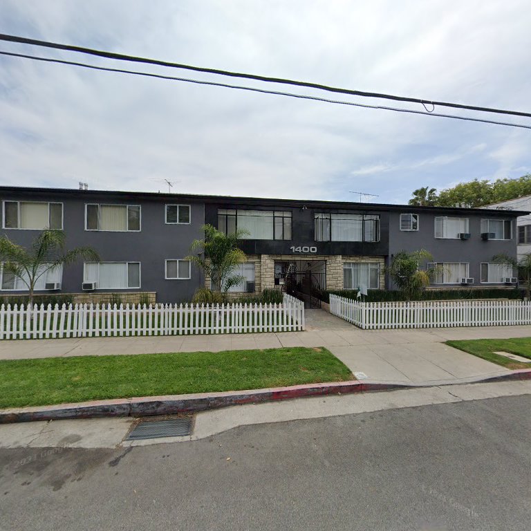 1400 N Gardner St