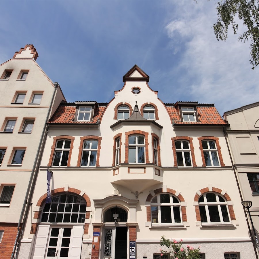 blue doors hostel Altstadt