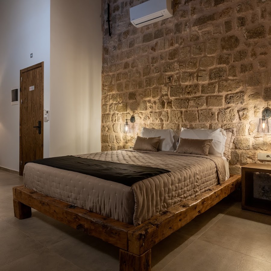 Ancient Knights Luxury Suites