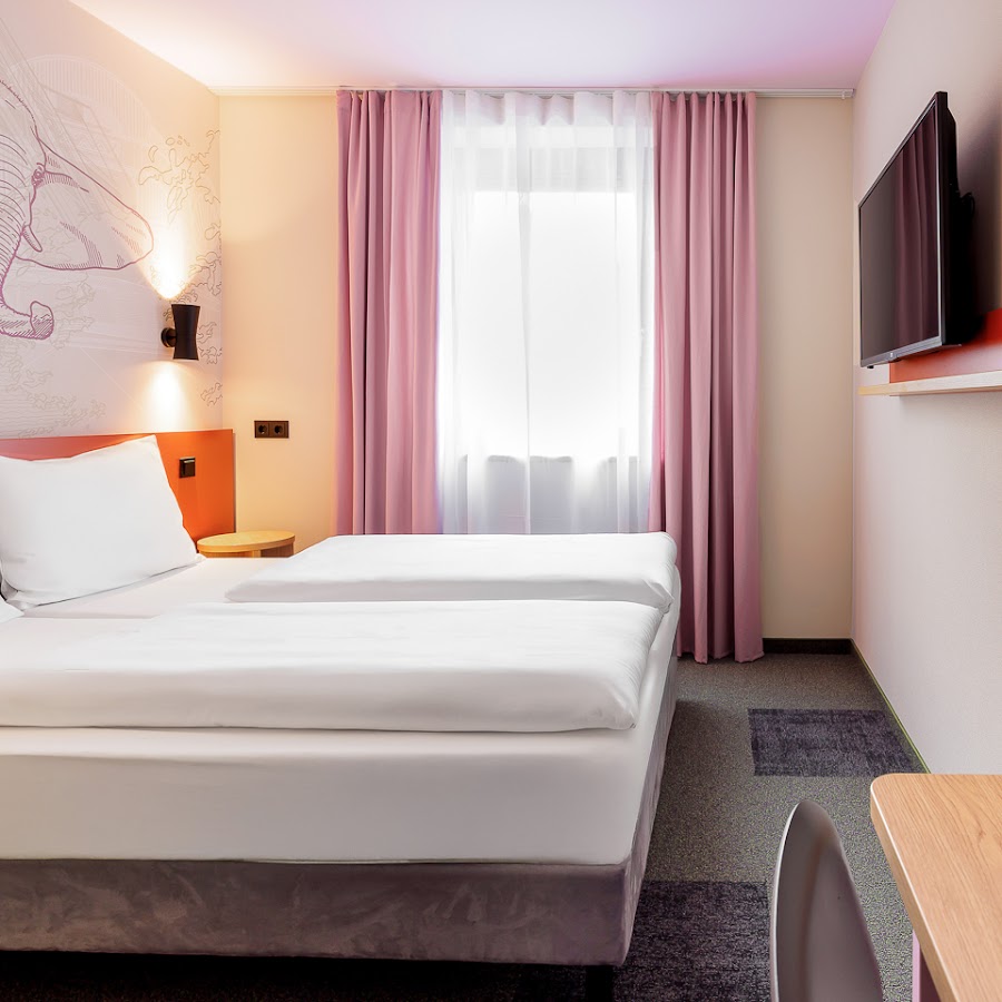 McDreams Hotel Wuppertal-City