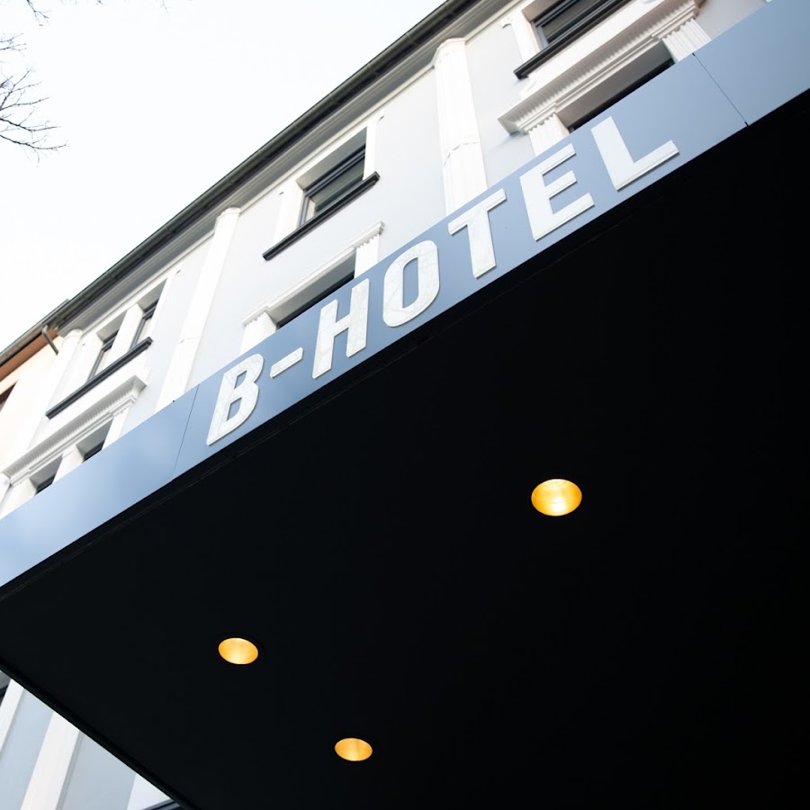 B-Hotel