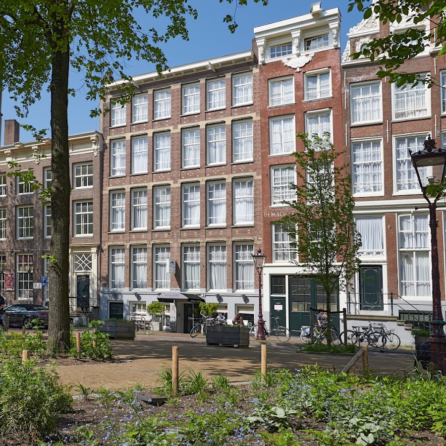 Nova Hotel & Apartments