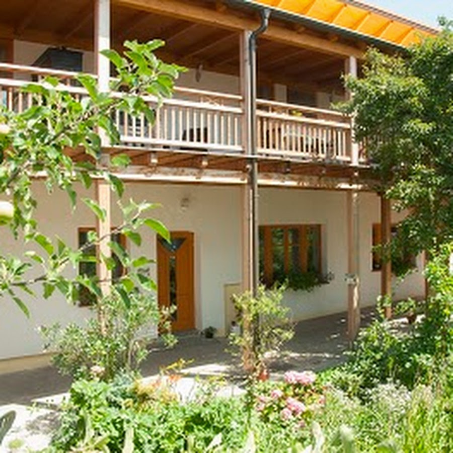 Biohof - Familie Neuberger