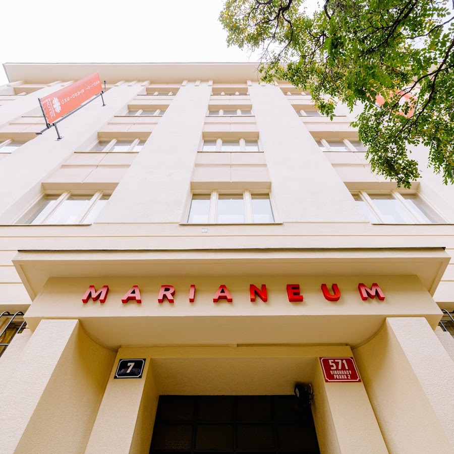 Marianeum Hotel a školicí středisko