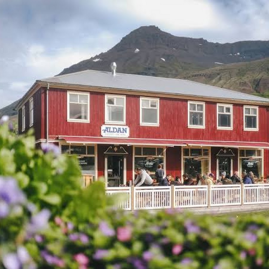 Bankinn - Hotel by Aldan