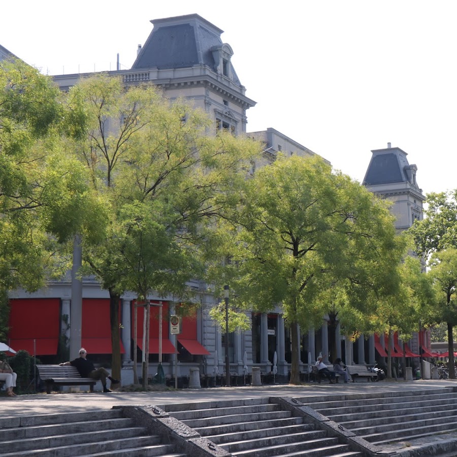 INSIDE FIVE - City Apartments