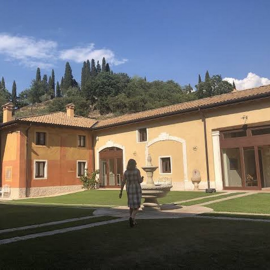 ACCOMMODATION VERONA (B & B service)