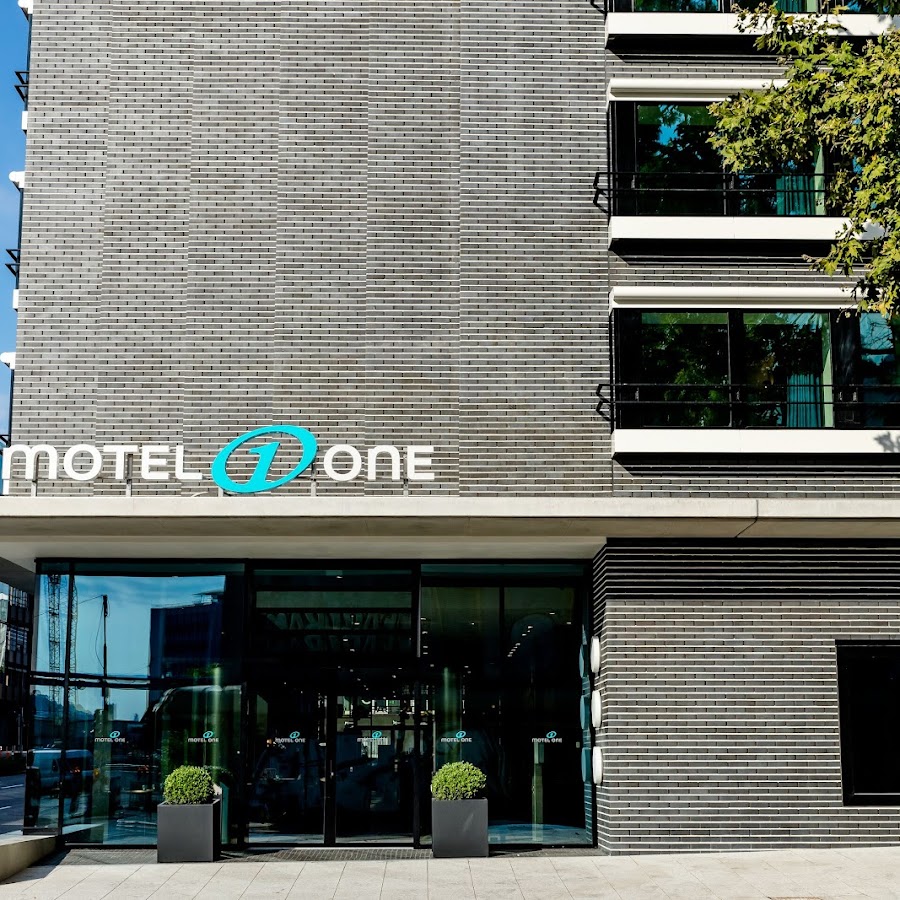 Hotel Motel One Stuttgart-Hauptbahnhof
