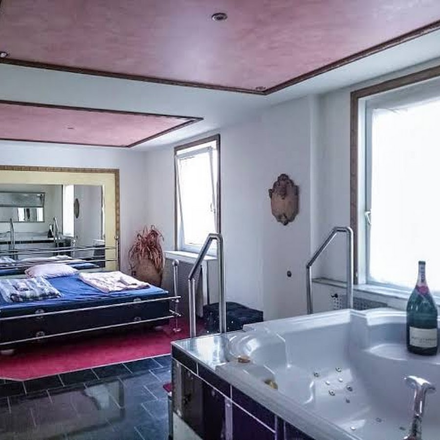 Hotel Tour Inn
