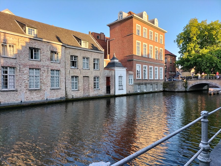 Canalview Hotel Ter Reien