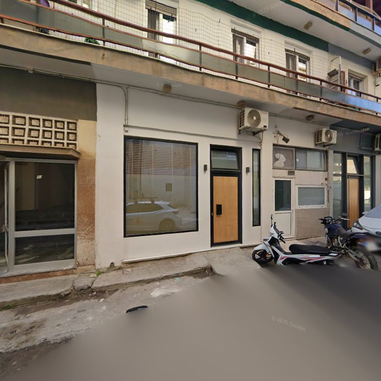 Sixteen All seasons House