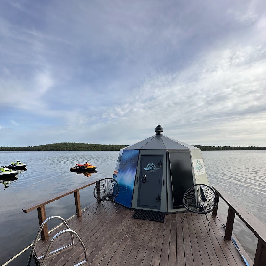 Aurora Nest – Glass Igloo