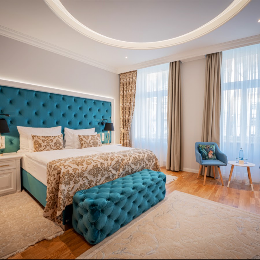 Golden Key Boutique Hotel