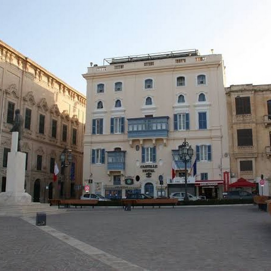 Castille Hotel