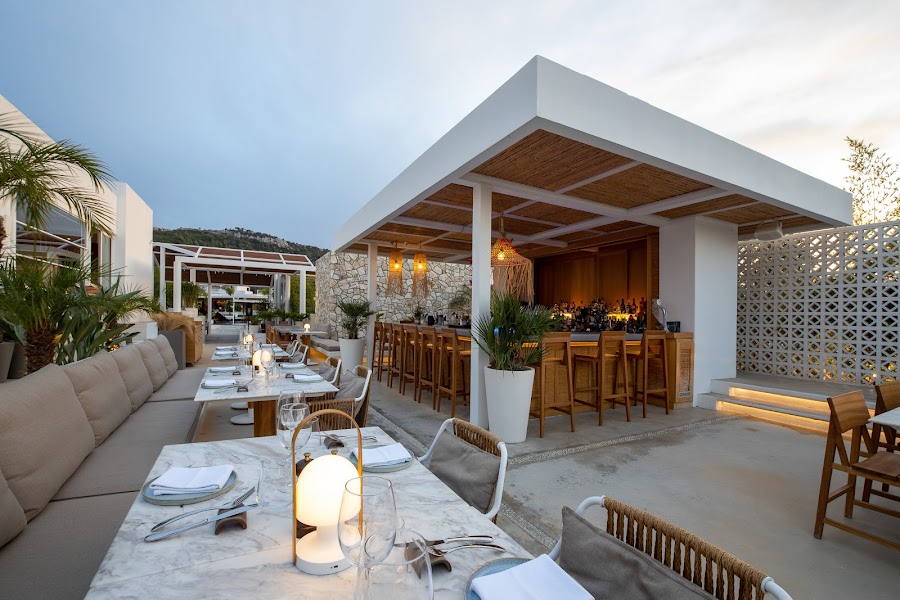 Kouros Exclusive Hotel & Suites