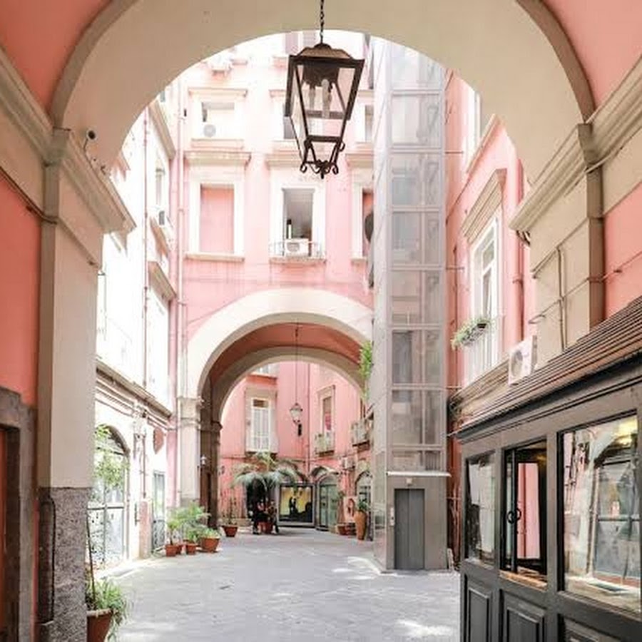 Toledo 16 Luxury Suite