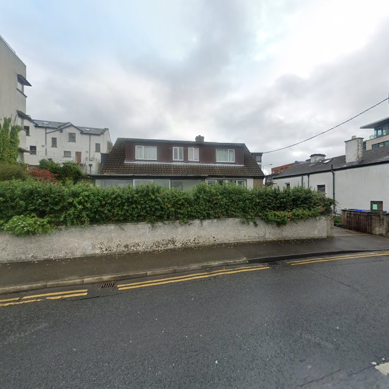 The White House Hostel
