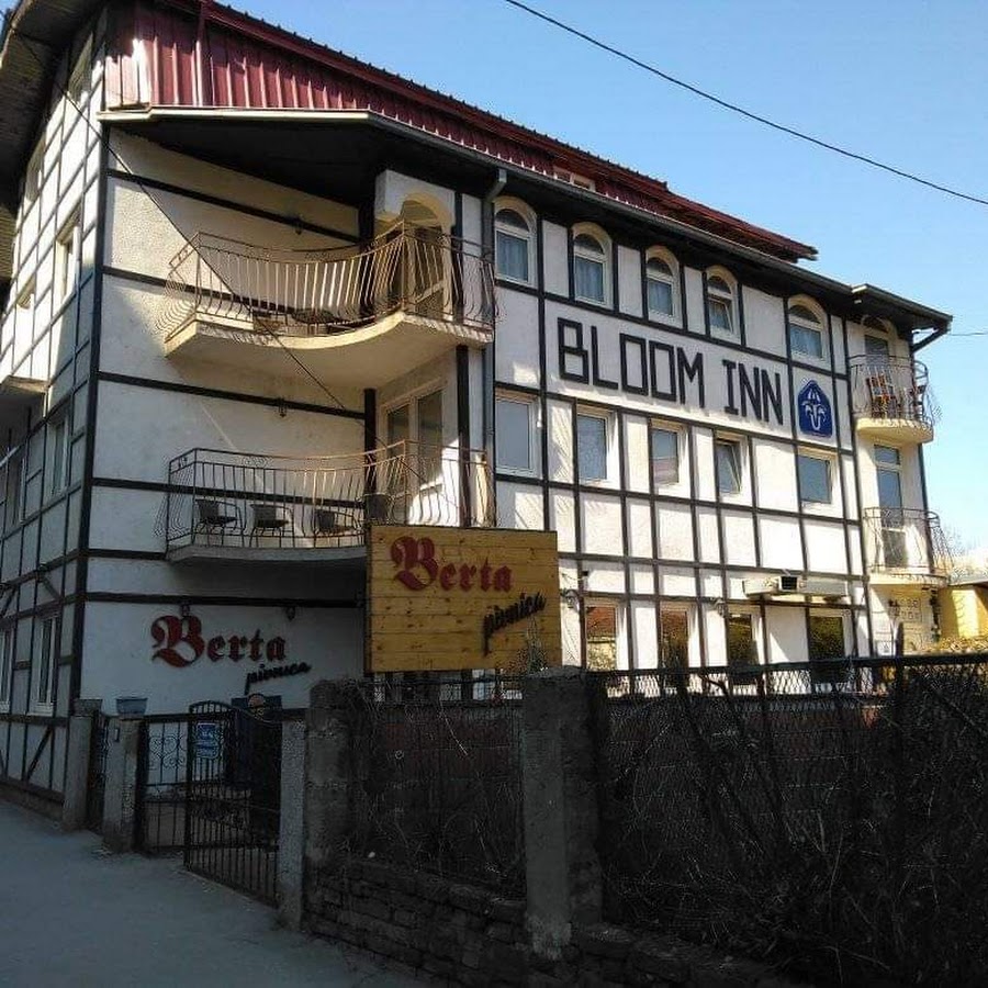 Bloom Inn Hotel & Hostel