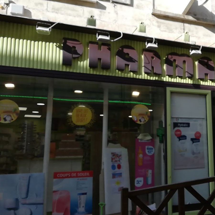 Pharmacie Centrale 02